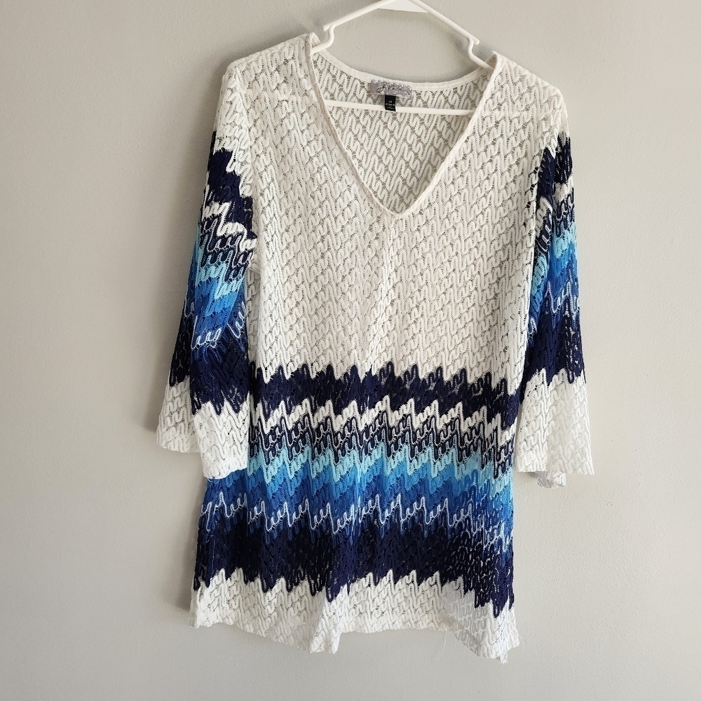 Great for Year round  Blue and white beach cover up